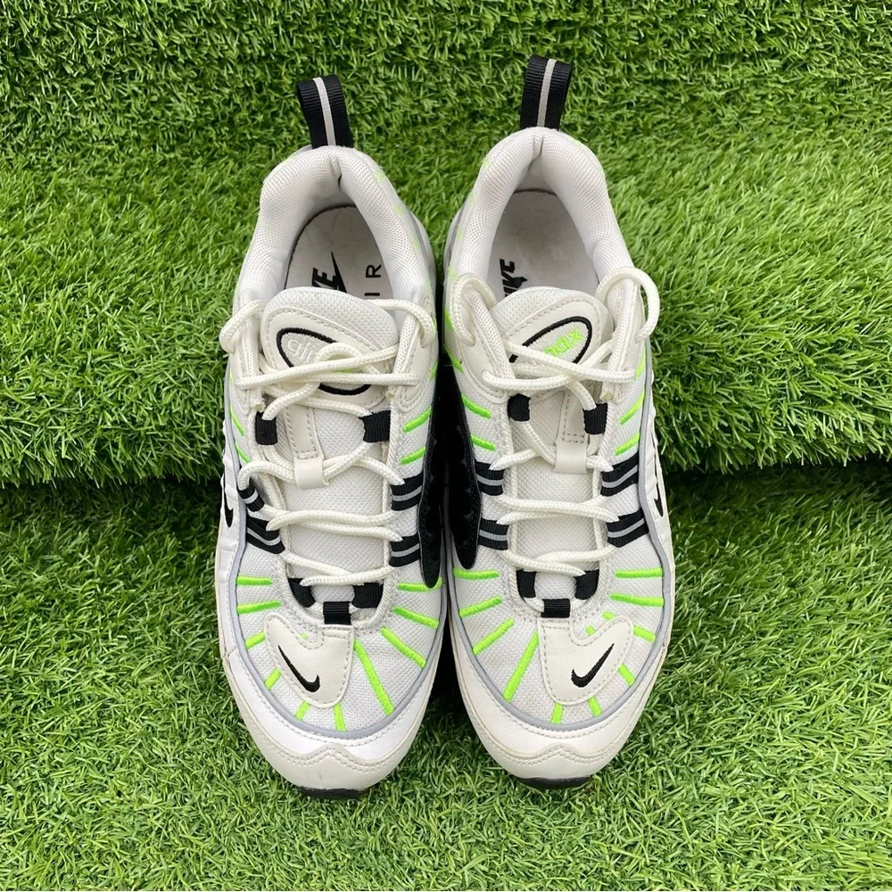 Nike Air Max 98 Green White Black White Trainers
Size UK 4
AH6799-115 - Picture 5 of 8